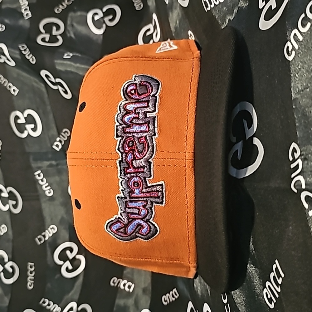 Supreme New era